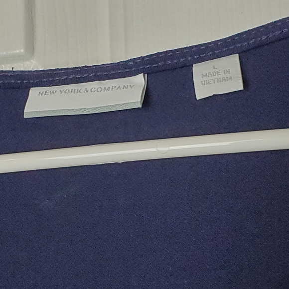 New York & Company Size Large - Picture 3 of 5